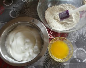 Petits gâteaux aux blancs d’œufs étape 1