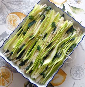 Crinkle aux courgettes façon grecque etape1