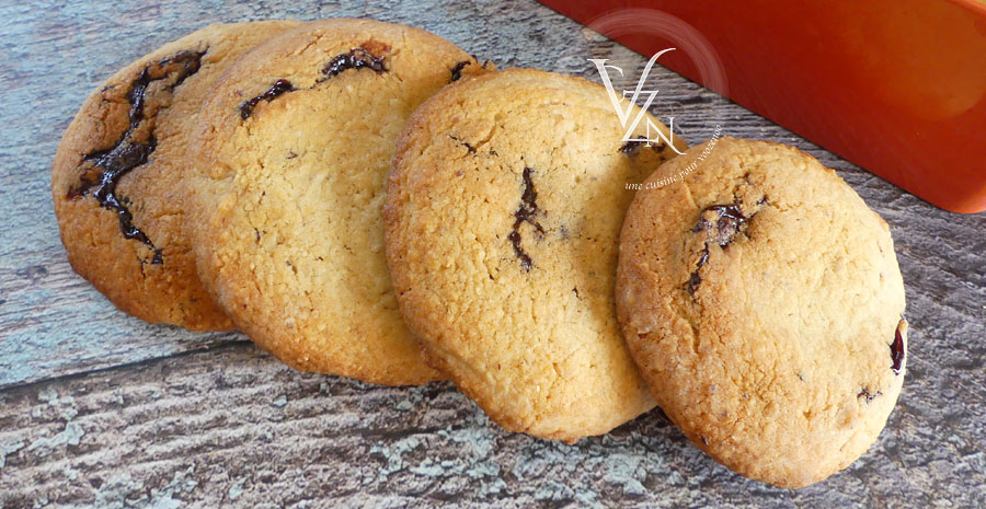 Cookies fourrés à l’Ovomaltine slider