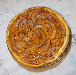 Tatin de potimarron, chèvre, pignons et miel fin2