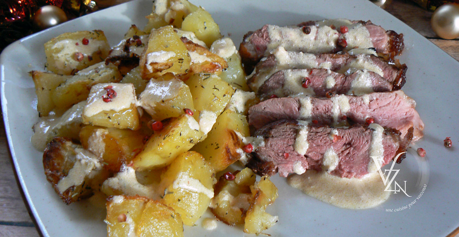 Magret de canard sauce au foie gras, pommes de terre slider