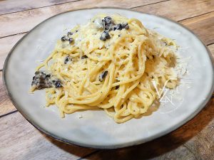 Pasta alla cenere presentation