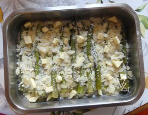 Asperges vertes au parmesan et amandes étape2
