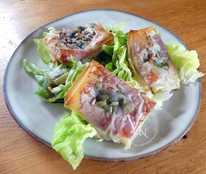 Croustillants au jambon cru et mozzarella présentation