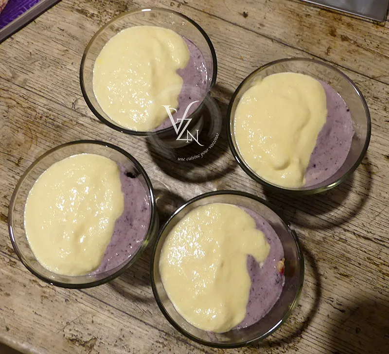 Tiramisu aux myrtilles et céréales étape3