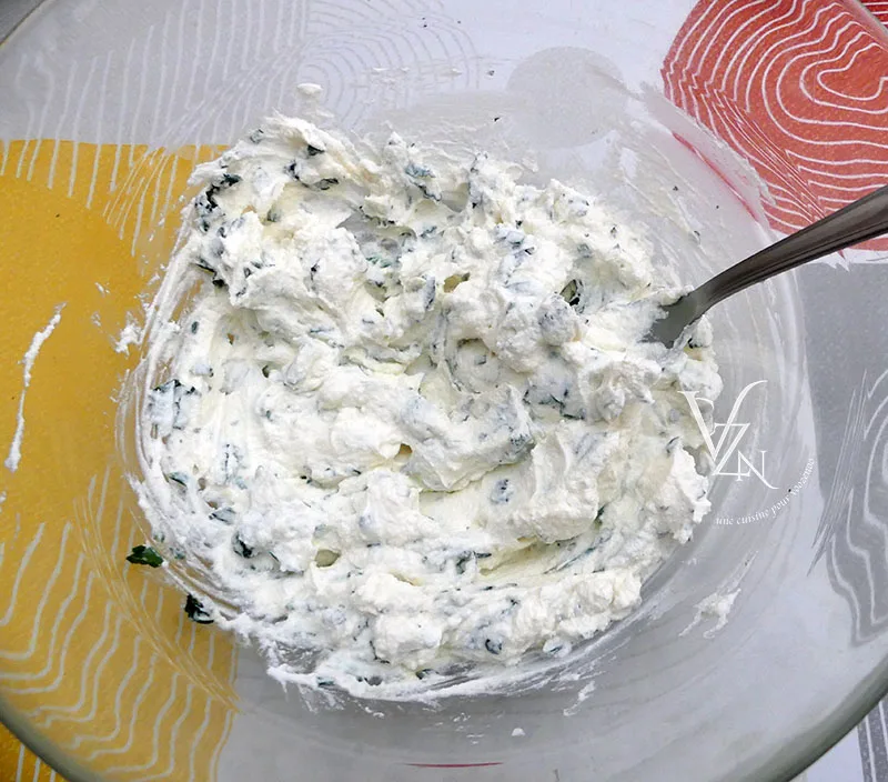 Cannellonis courgettes, ricotta et herbes fraiches étape3