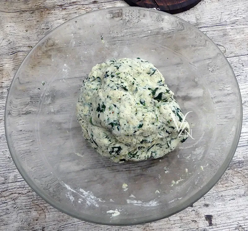 Gnocchis aux épinards, parmesan et beurre de sauge étape4