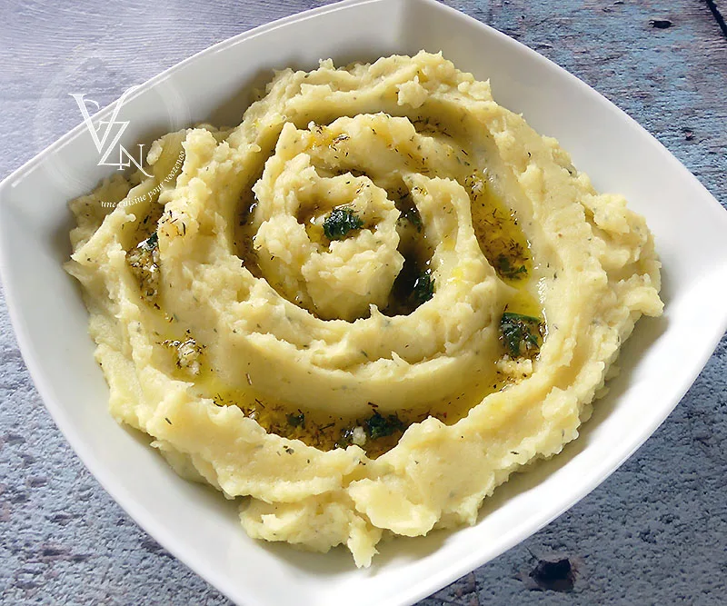 Purée à l'huile d'olive aromatisée - Ottolenghi fin