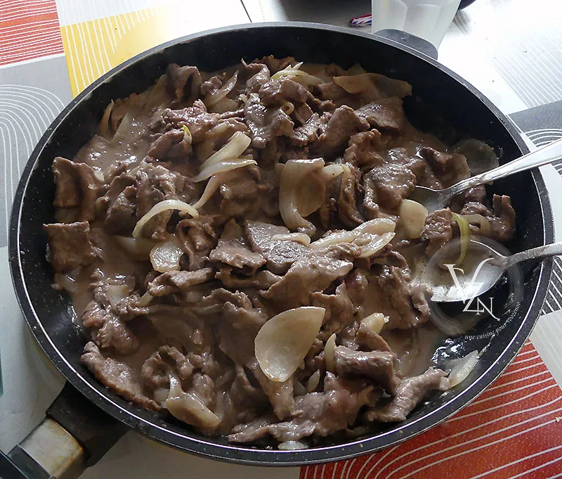 Bœuf aux oignons façon Gyudon - Japon étape3