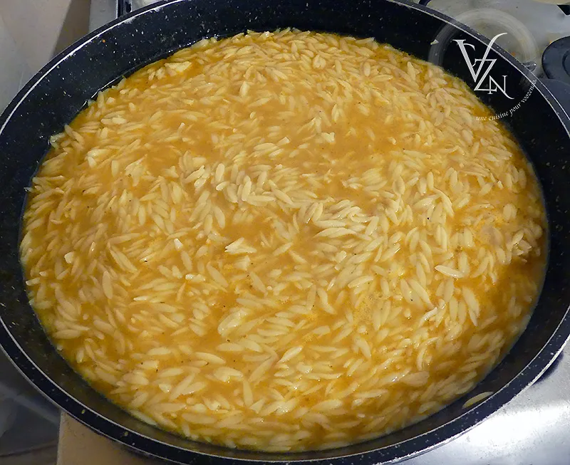 Poêlée d'orzo aux gambas et tomates rôties étape6
